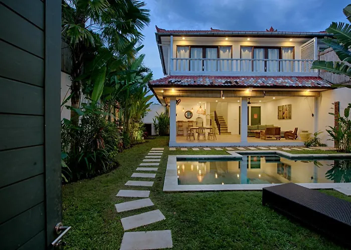Shiva, Cahaya & Bulan Complex - Bingin, *