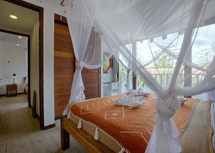 Shiva, Cahaya & Bulan Complex - Bingin, Uluwatu